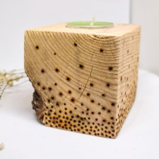 Kropki - Drewniany Świecznik